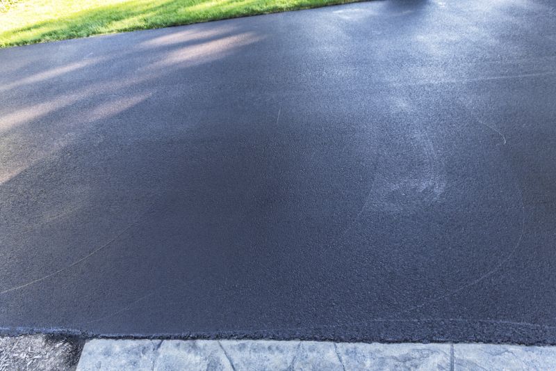 Driveway Edging with Asphalt